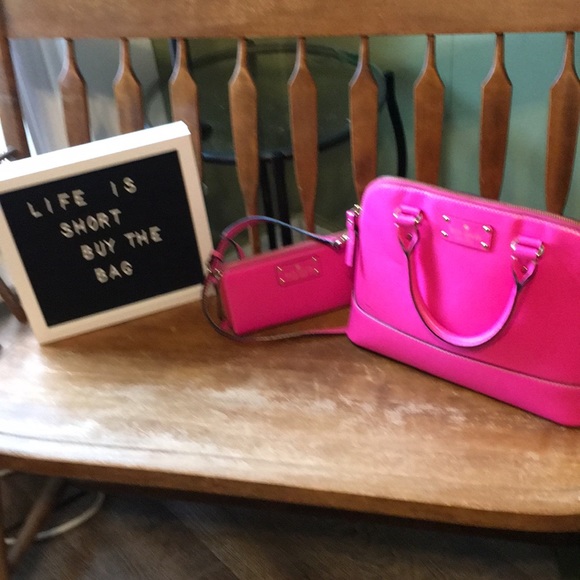 kate spade Handbags - Kate spade bag and matching wallet